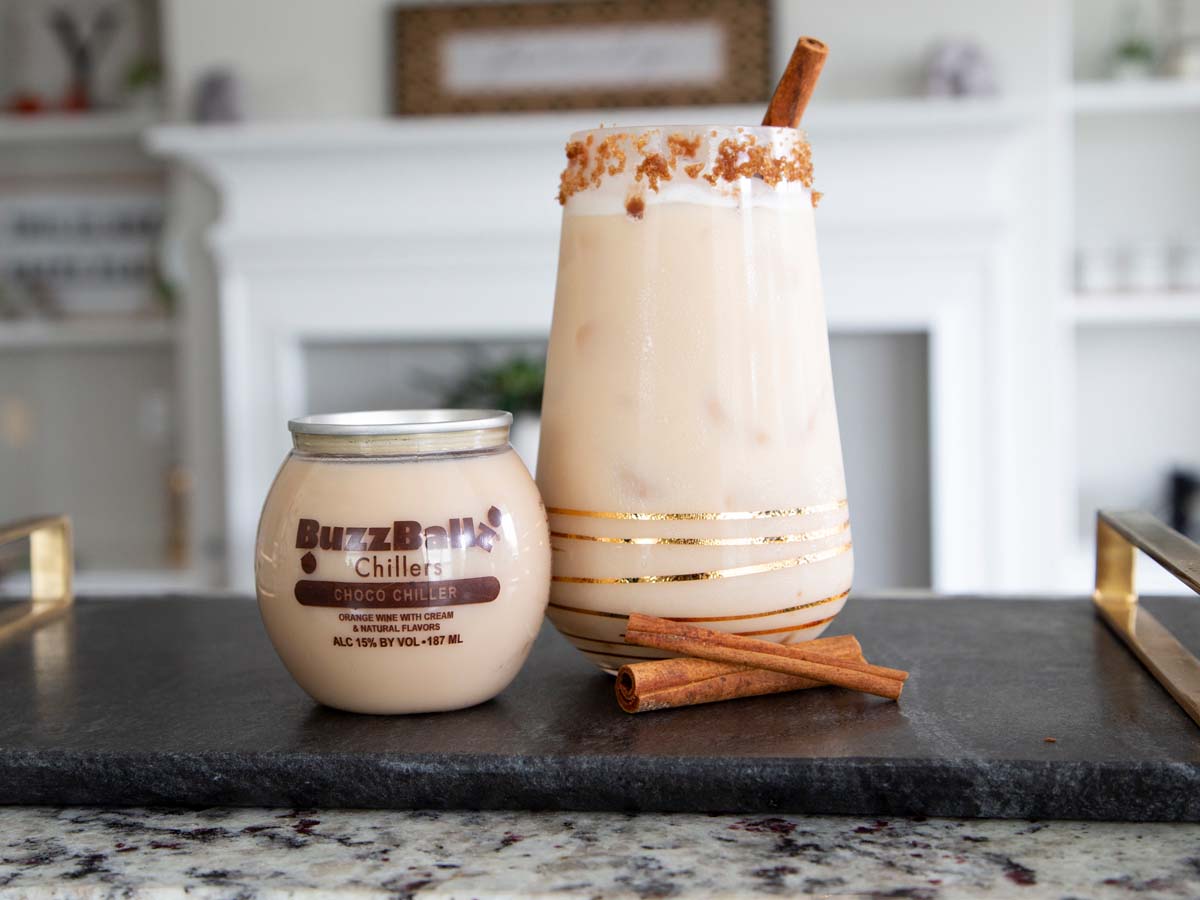 Gingerbread White Russian Buzzballz gingerbread-white-russian-buzzballz