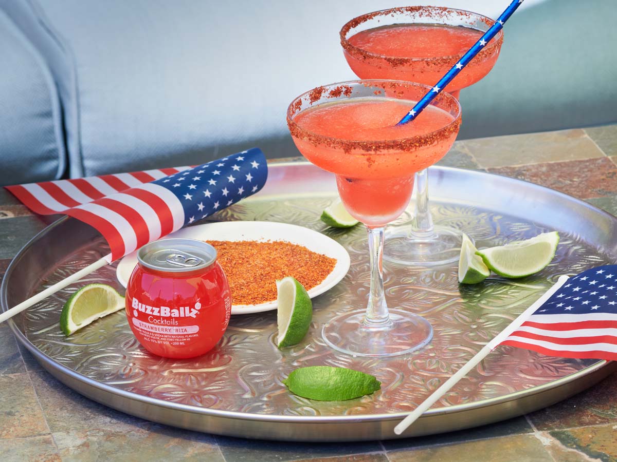 Frozen Strawberry Margarita Buzzballz