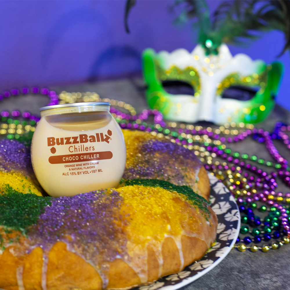 It’s easier to let the good times roll when you have all the Mardi Gras essentials, including a delicious cocktail.