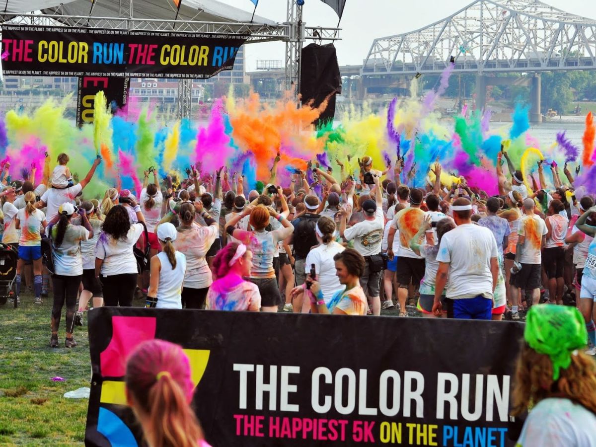 Color Run Los Angeles Buzzballz